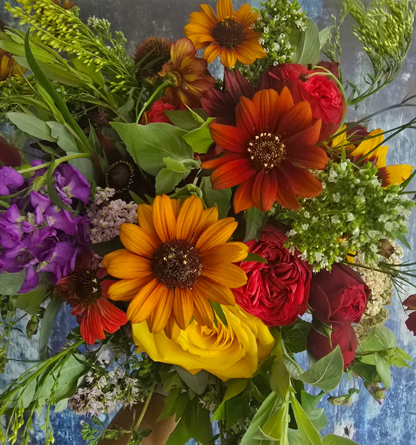 Peak Summer Flower Subscription (Dahlias, Roses & More)