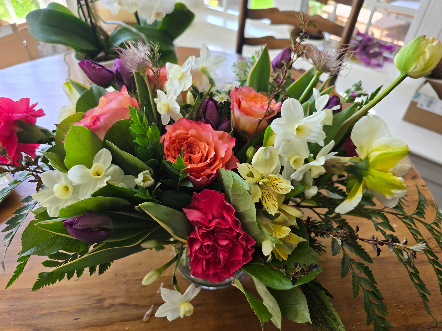 Small Local Flower Arrangement (Next Day Delivery Available)